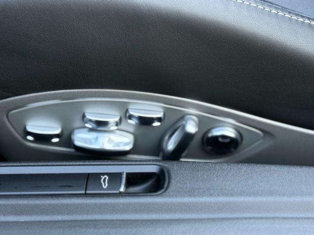 PORSCHE 911 3.0 Carrera GTS Cabriolet