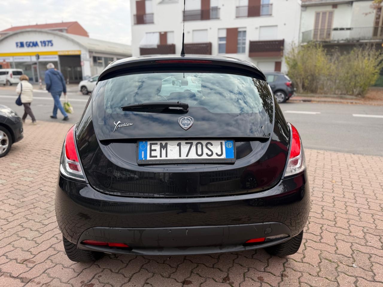 Lancia Ypsilon 1.2 69 CV 5 porte S&S Platinum