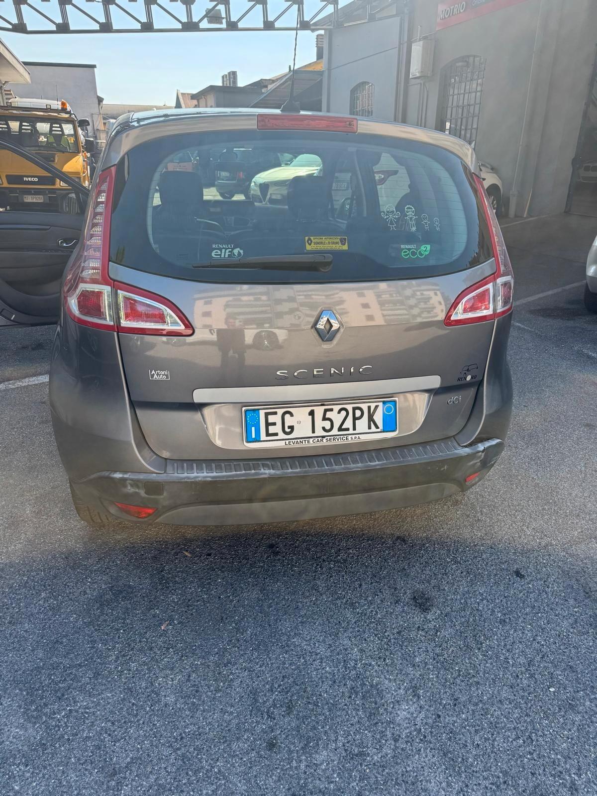 Renault Scenic Scénic X-Mod 1.5 dCi 110CV EDC Luxe