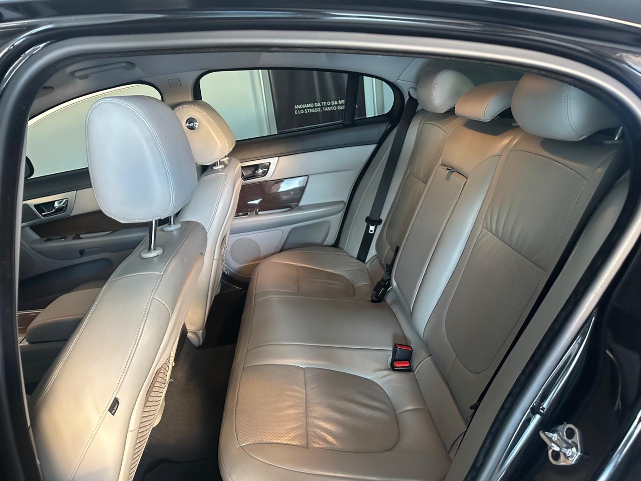 Jaguar XF 3.0 DS V6 Portfolio