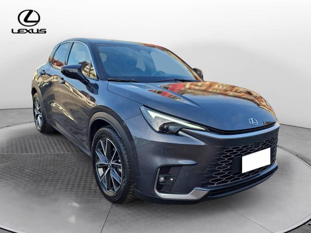 Lexus LBX 1.5 Hybrid Cool 4WD