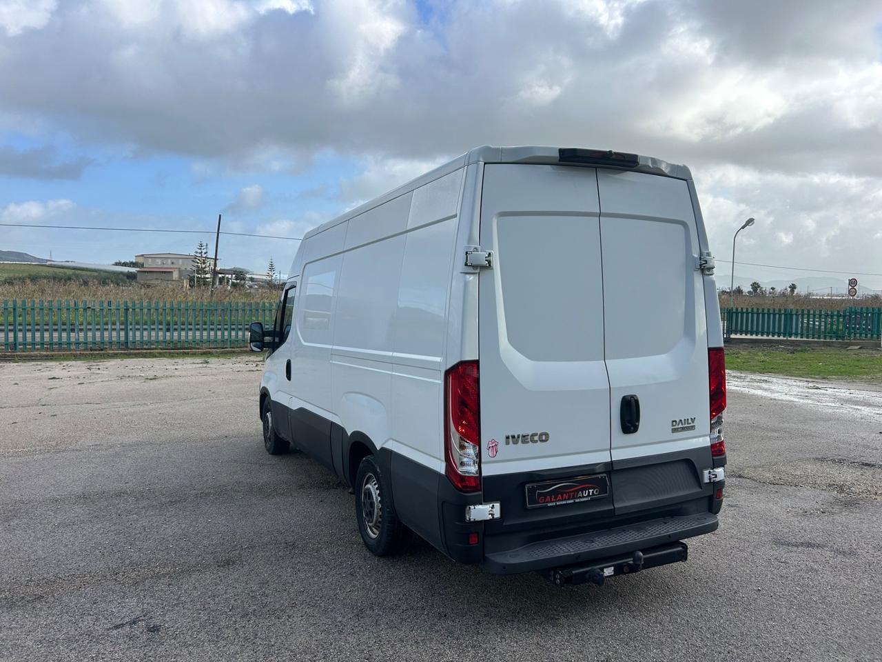 Iveco Daily 35-160 Hi-MATIC