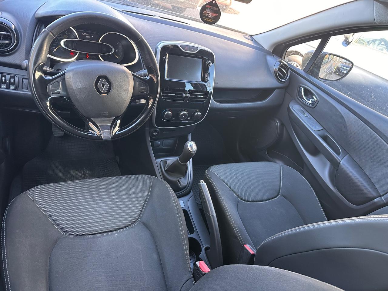 Renault Clio Sporter 1.5 dCi 8V 75CV Live