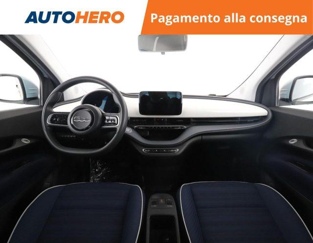 FIAT 500e 3+1 42 kWh Passion