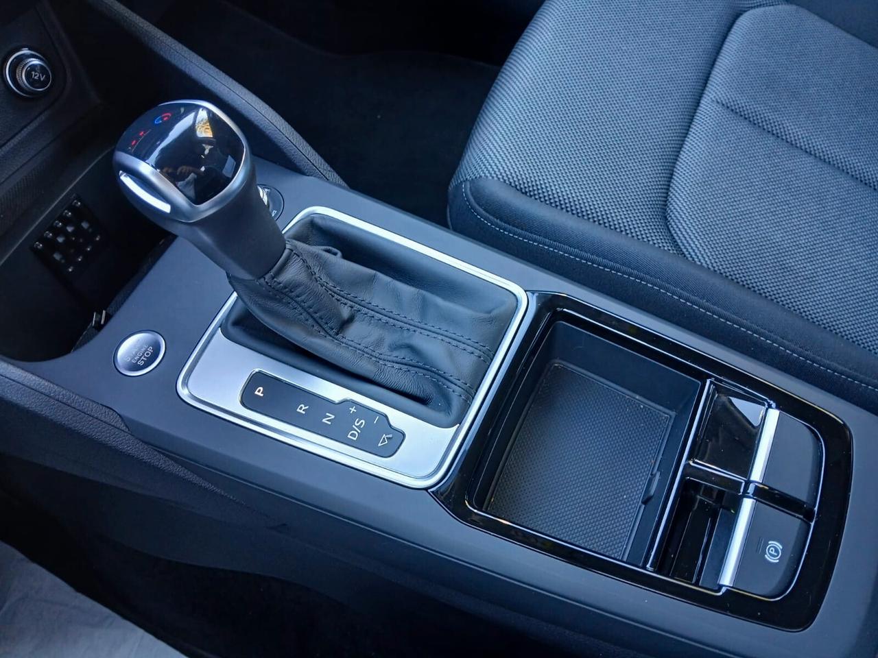 Audi Q2 35 TDI S tronic line Edition