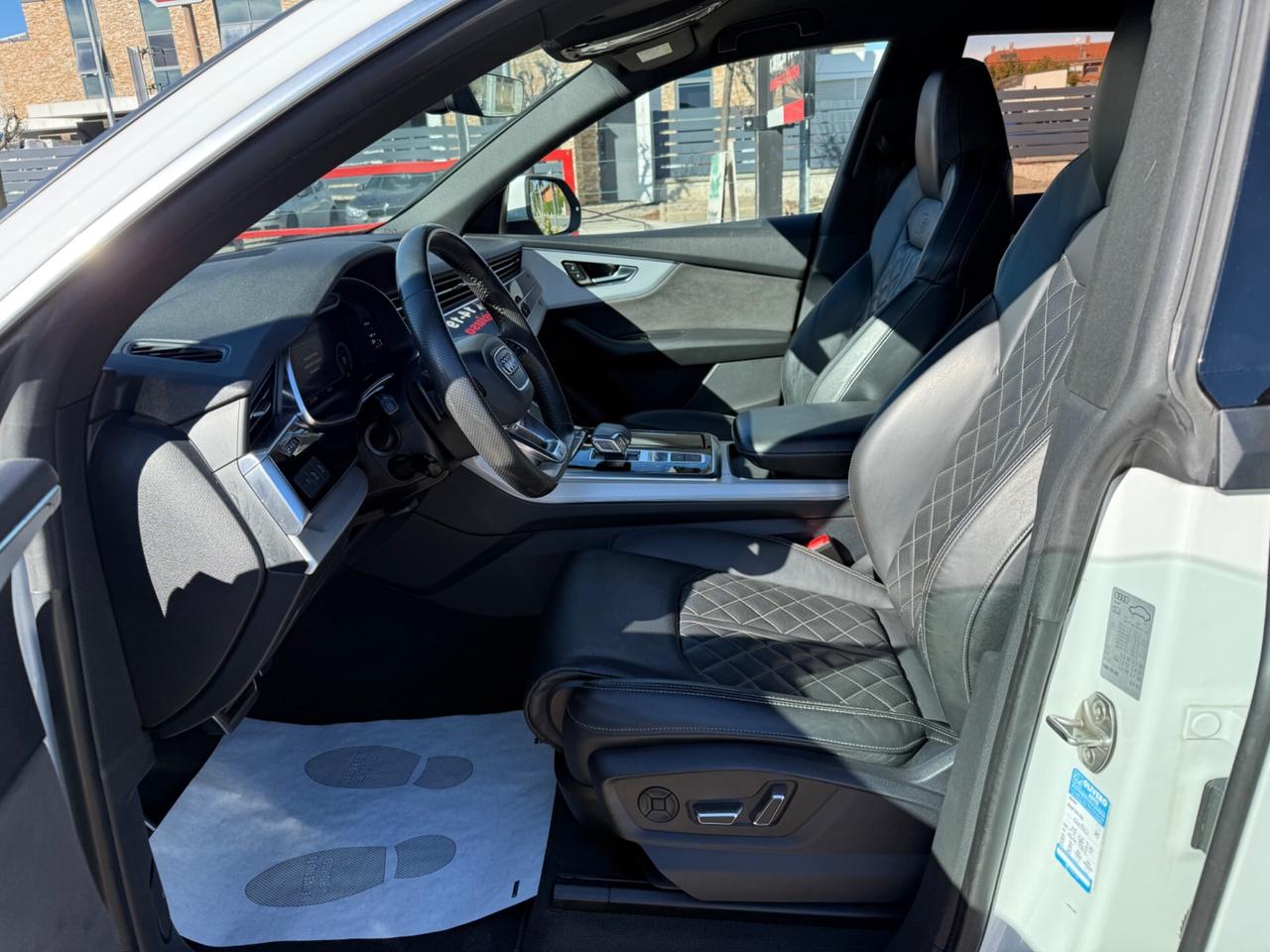 Audi Q8 50 TDI 286 CV quattro tiptronic Sport