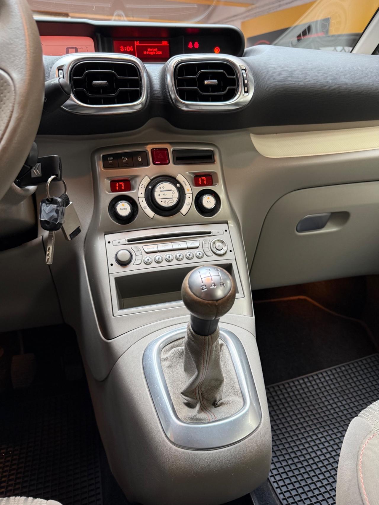 Citroen C3 Picasso 1.6 FULL OPTIONAL