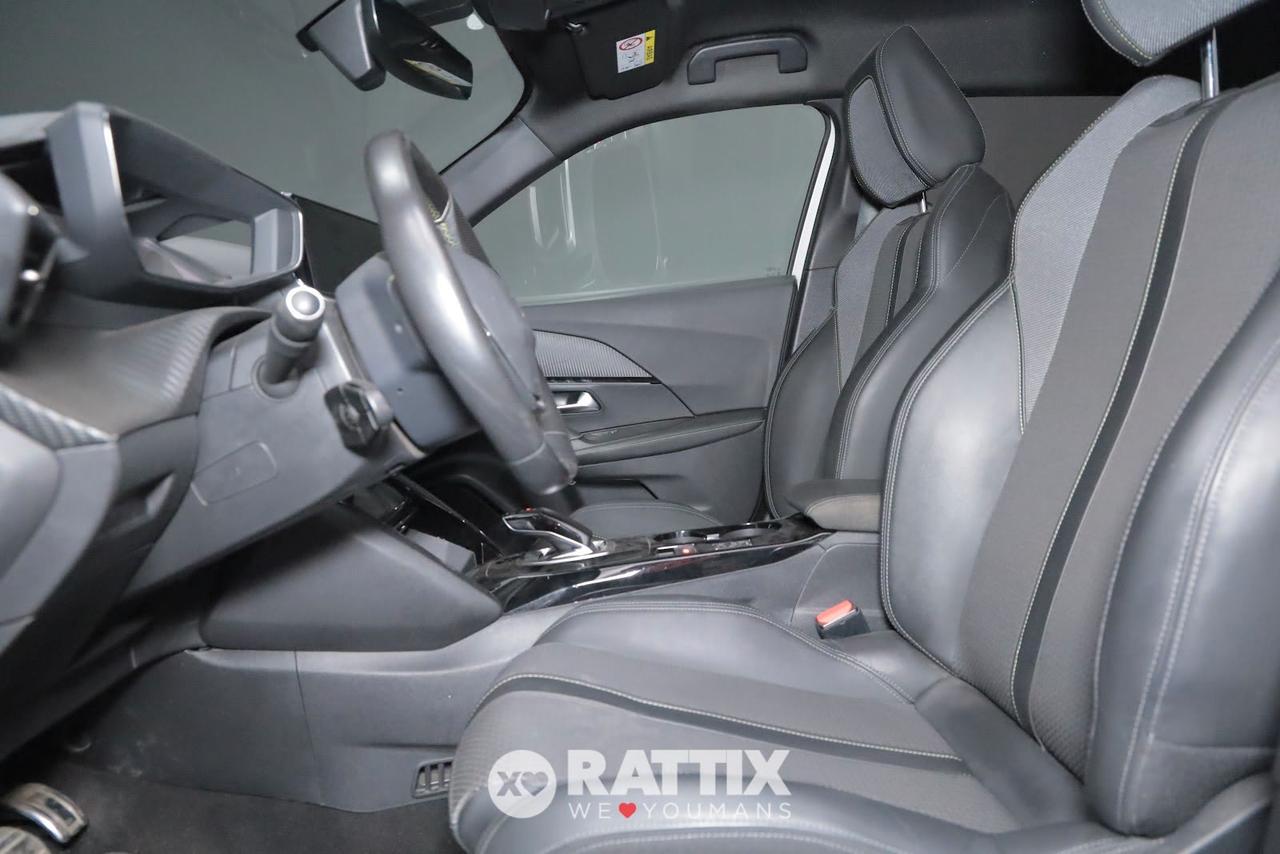 Peugeot e-2008 motore elettrico 100kW GT