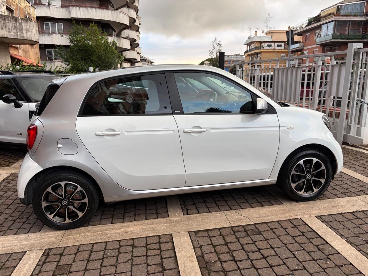 Smart ForFour Passion 70cv twinamic - OTTIME CONDIZIONI !!