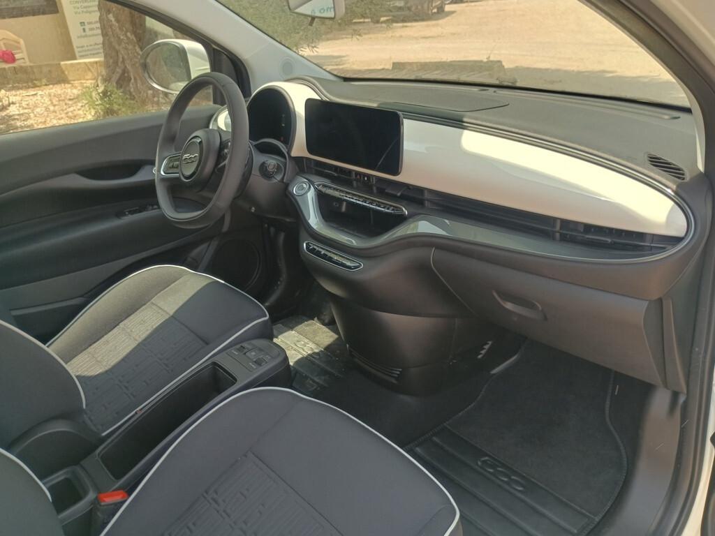 Fiat 500 500e 42 kWh Icon