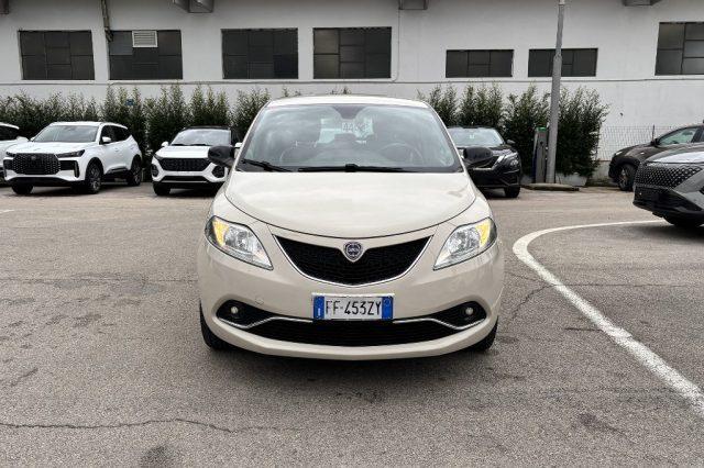 LANCIA Ypsilon 1.2 69 CV 5 porte GPL Ecochic Gold