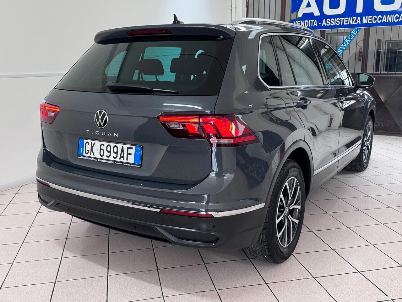 VW Tiguan 2.0 TDI SCR Life 122cv