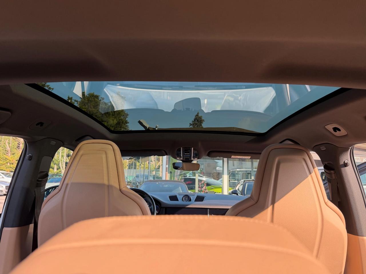 Porsche Cayenne Coupé 3.0 V6 E-Hybrid/tetto pan/scarico/pasm/bose