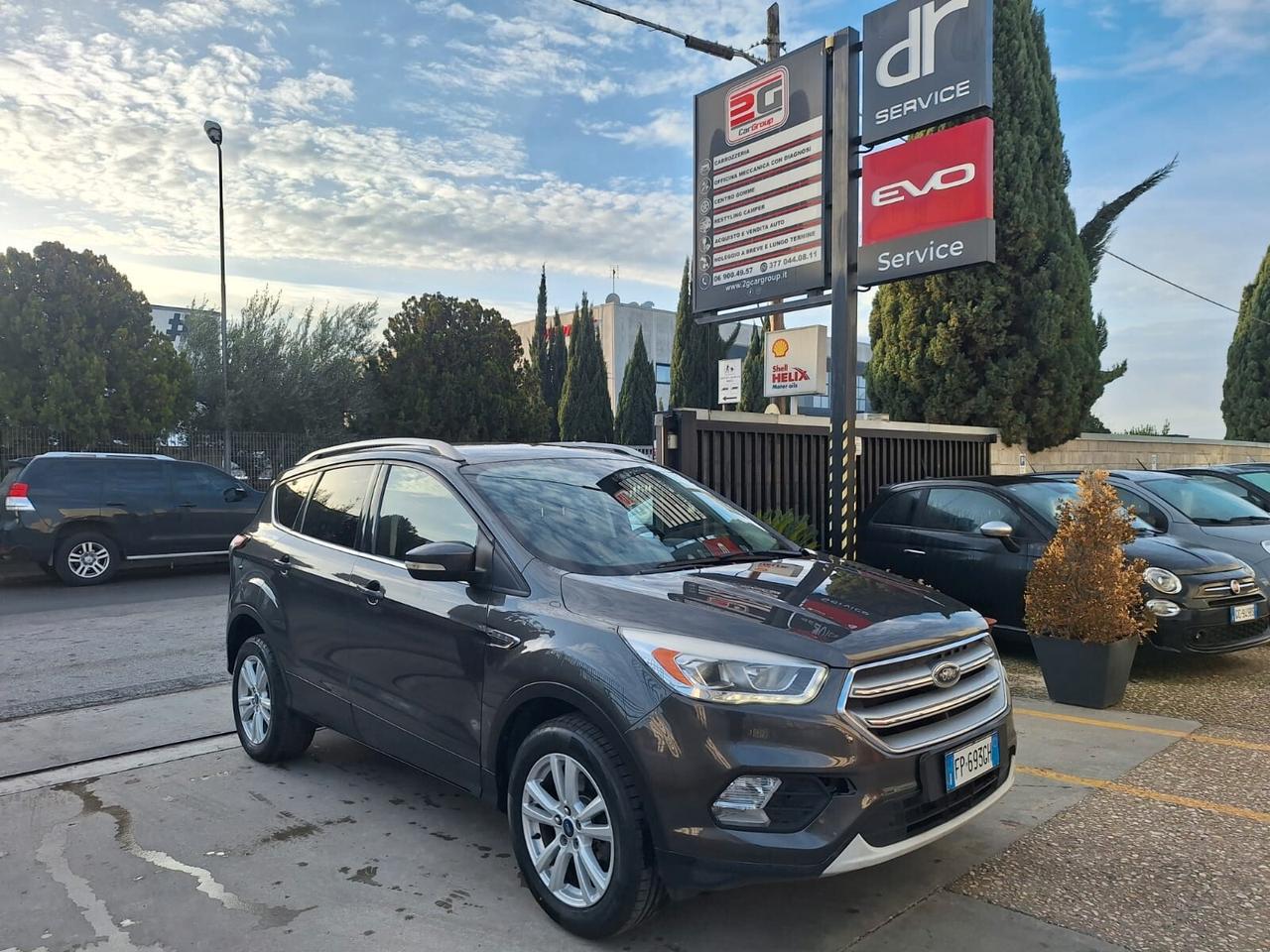 Ford Kuga 1.5 TDCI 120 CV S&S 2WD ST-Line Business