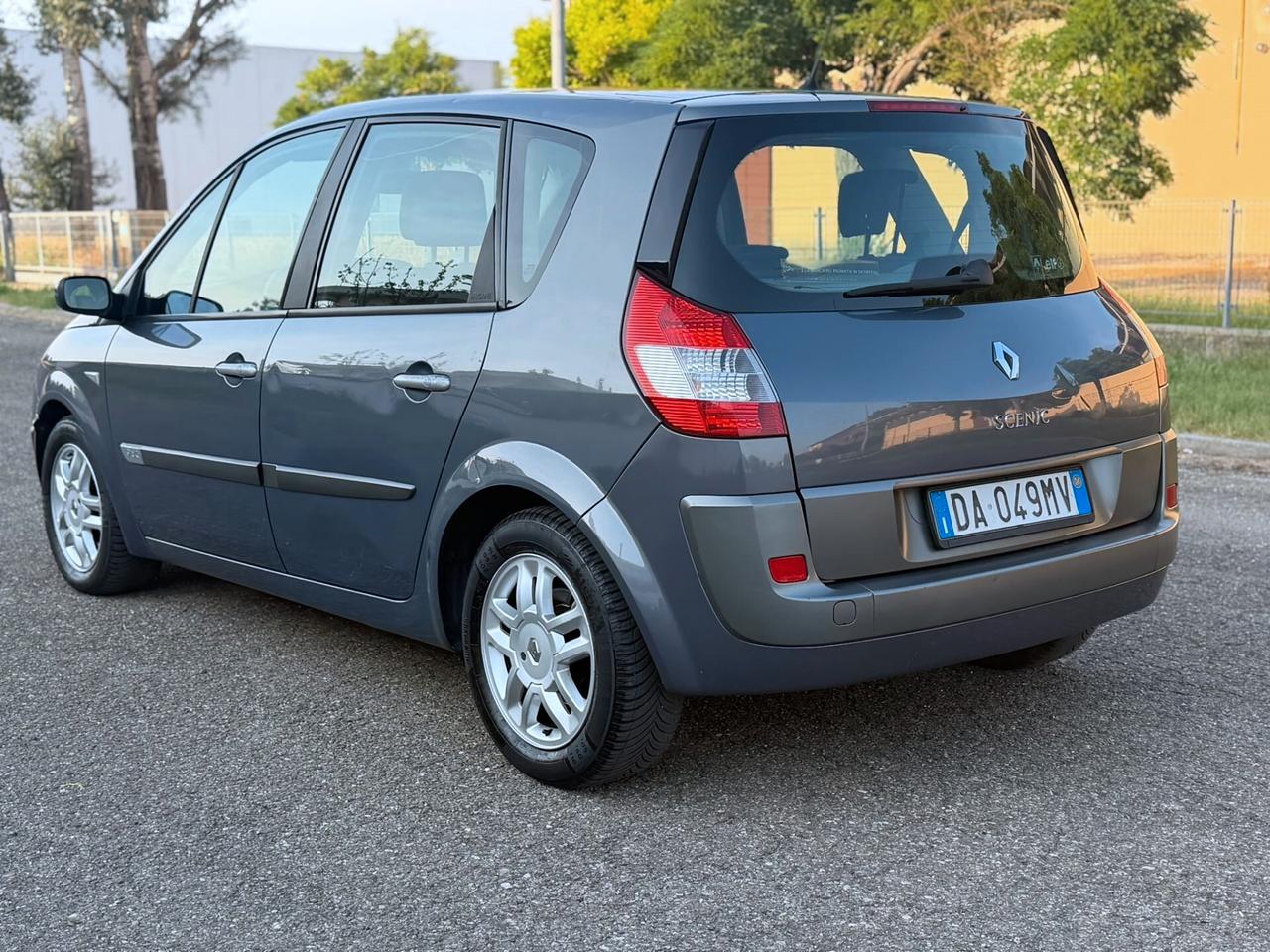 Renault Grand Scénic 1.9 DCI DOPPIA TETTO