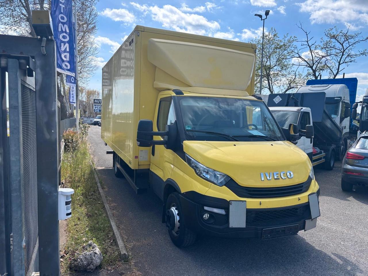 Iveco Daily 72 C 150 Furgone e sponda caricatrice