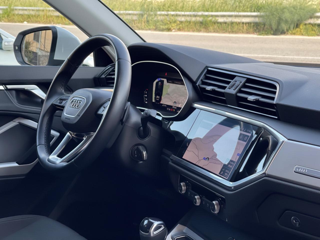 Audi Q3 35 TDI 2.0 150cv S tronic 2022 - IVA ESPOSTA