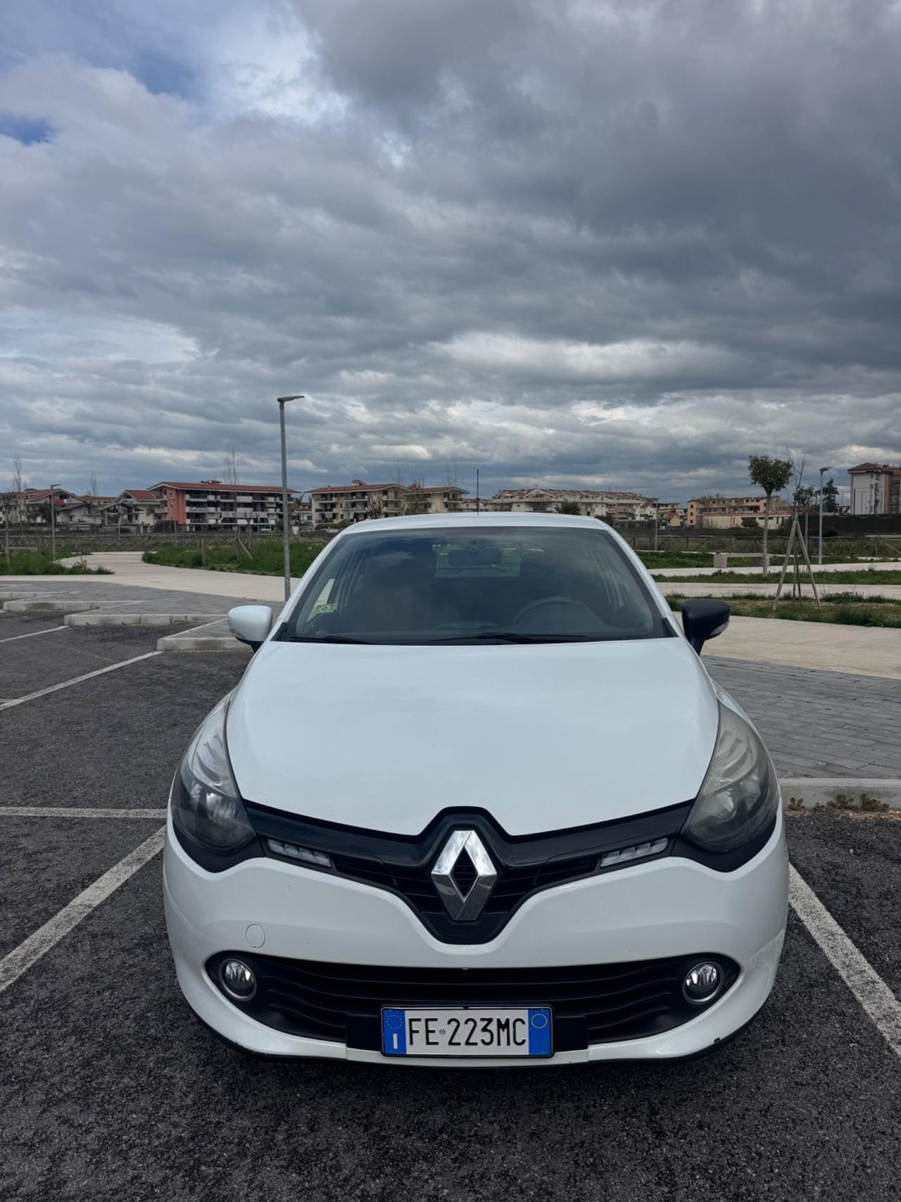 Renault Clio 1.2 75CV GPL 5 porte