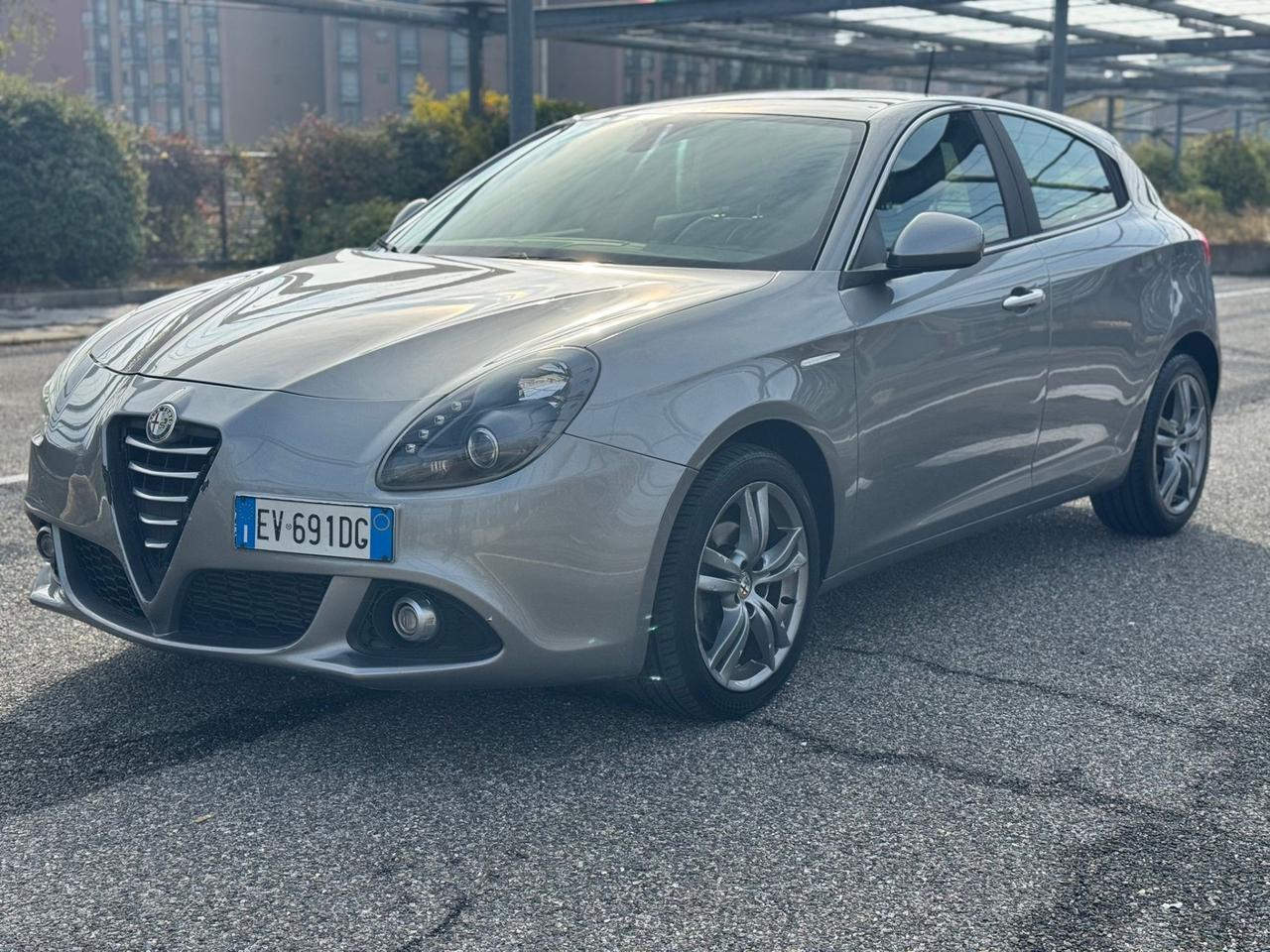 Alfa Romeo Giulietta 1.6 JTDm-2 105 CV Exclusive