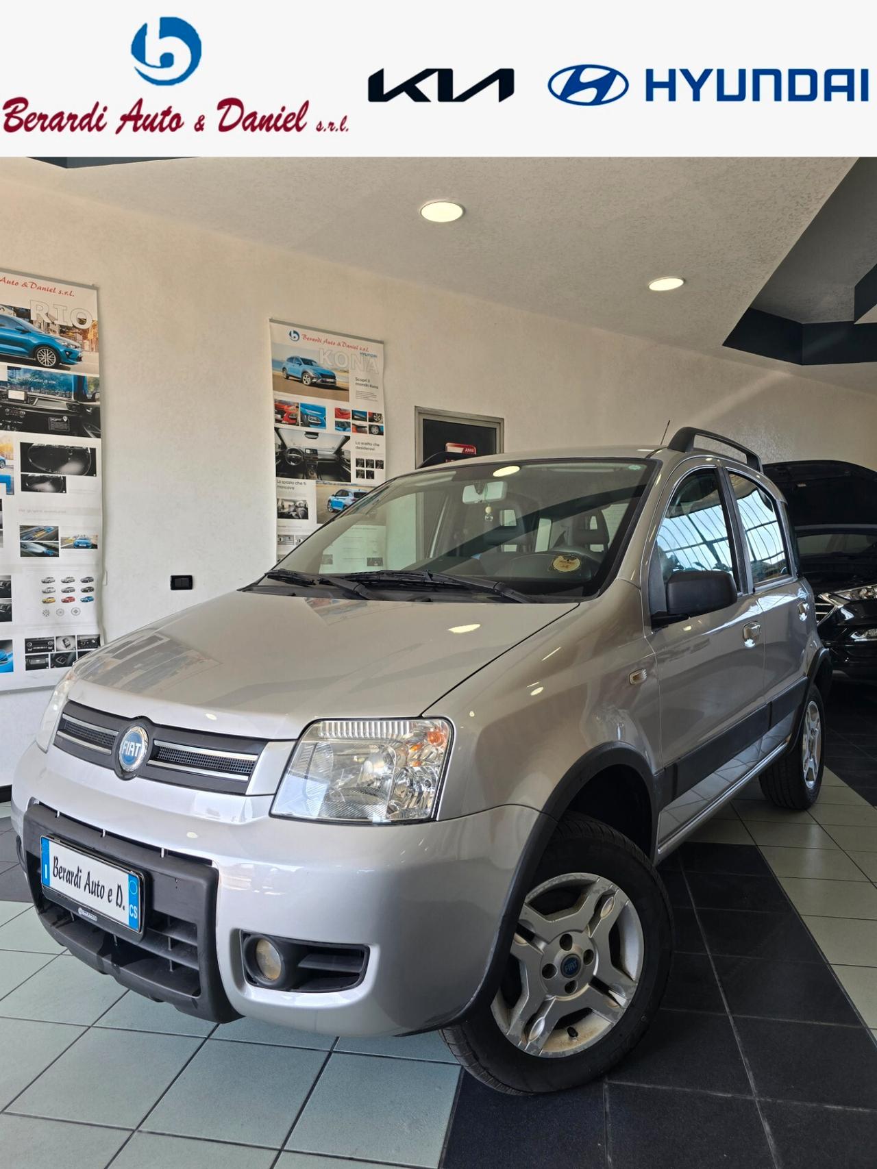 Fiat Panda 1.3 MJT 16V 4x4 Climbing