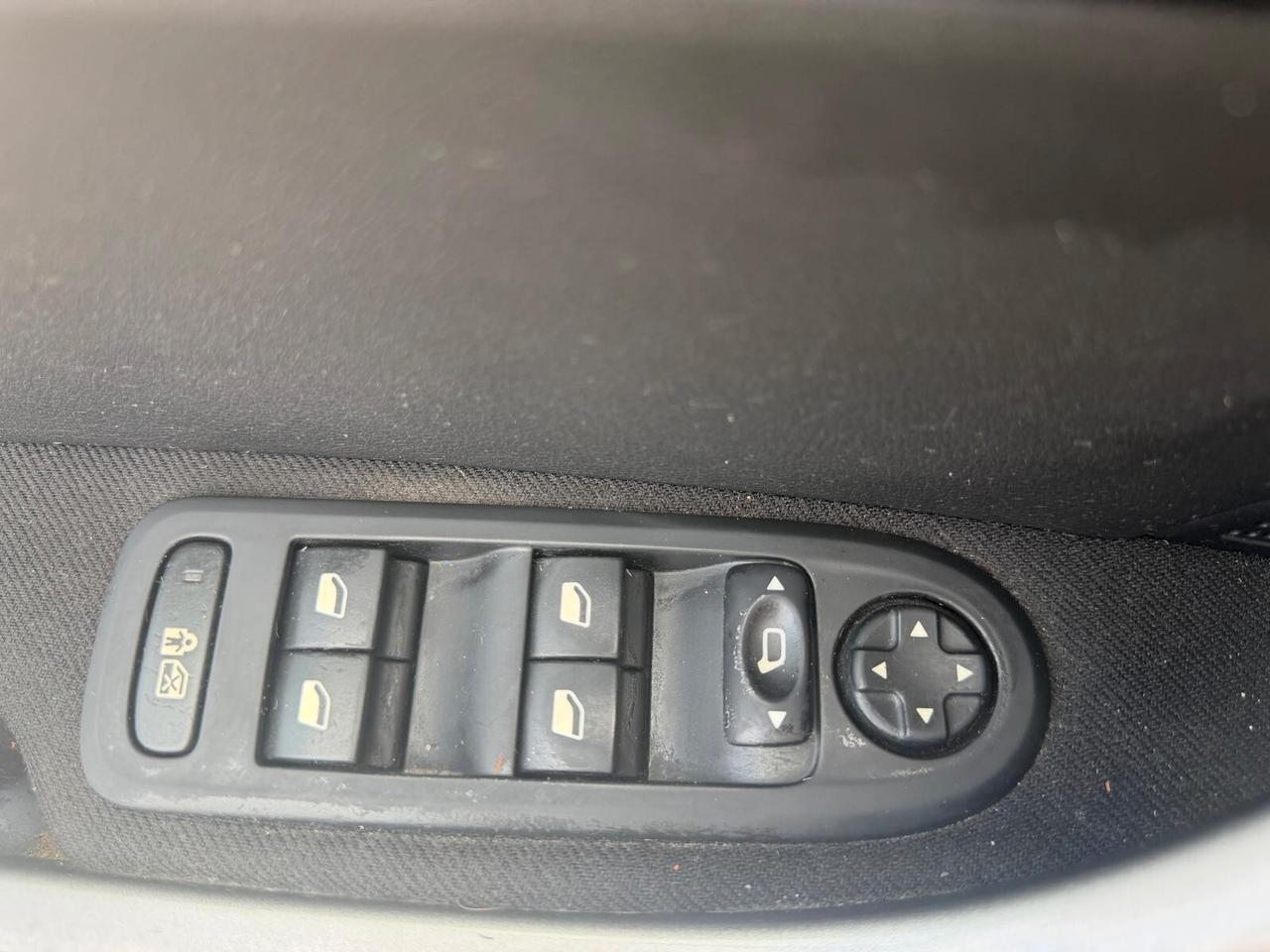 Peugeot 308 1.6 8V e-HDi 112CV Stop&Start 5p. Allure