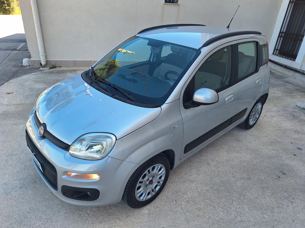 Fiat Panda 1.2 Lounge BLUE&ME SENSORI 2013