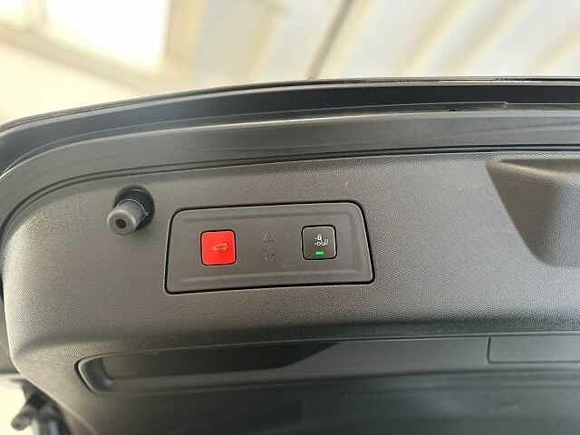 Peugeot 508 Plug-in Hybrid 225 e-EAT8 SW GT