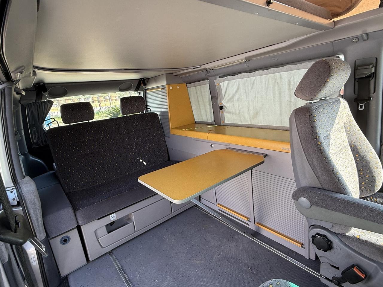 MERCEDES BENZ VITO 4 POSTI