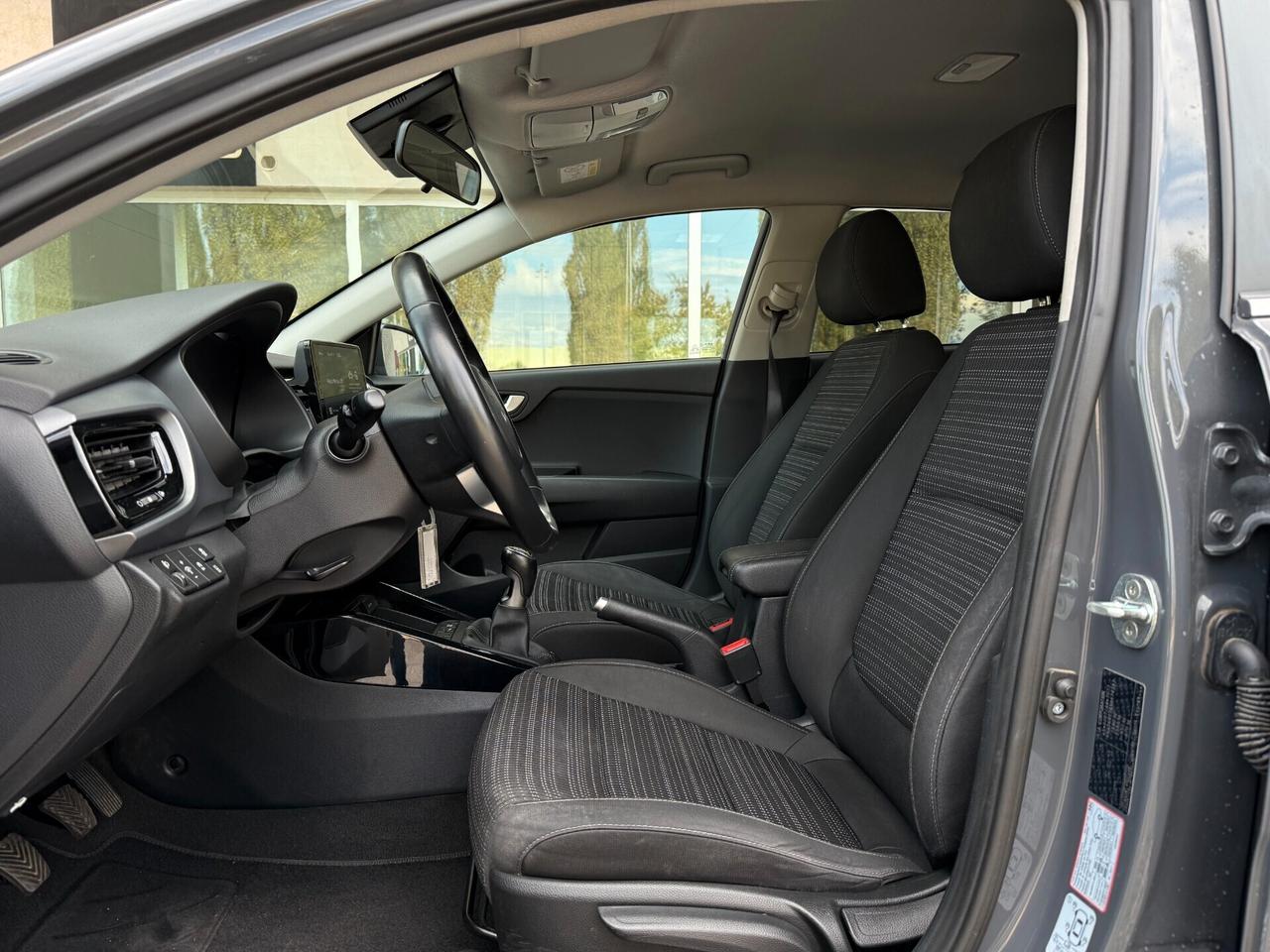 Kia Stonic 1.0 T-GDi 100 CV MHEV MT Style