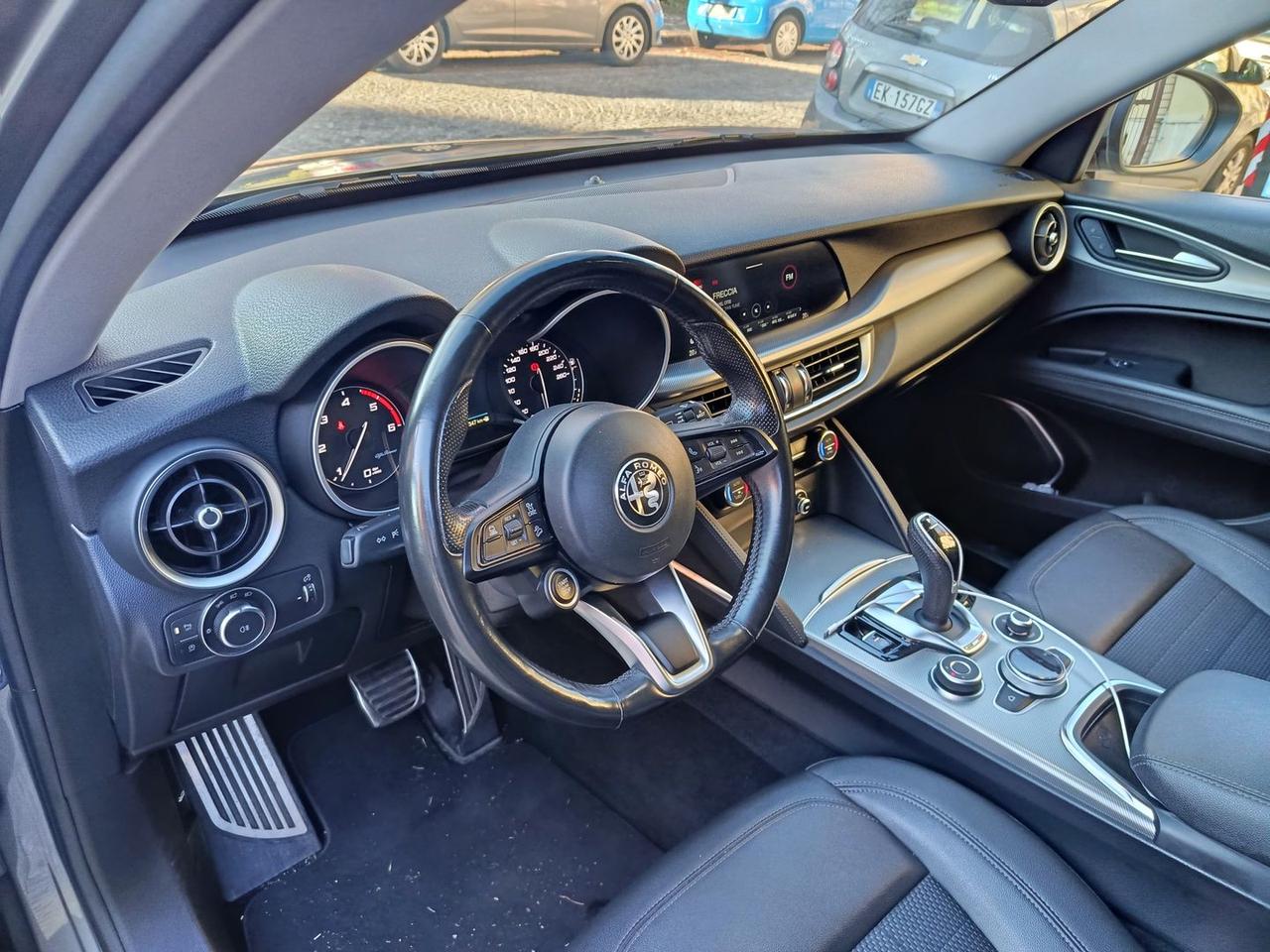 Alfa Romeo Stelvio Sprint 2.2 #8429