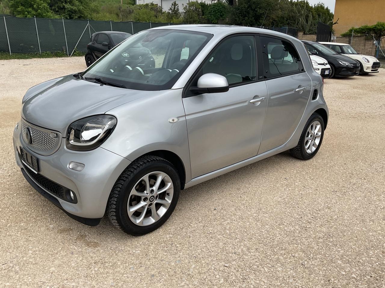 Smart ForFour 70 1.0 Passion