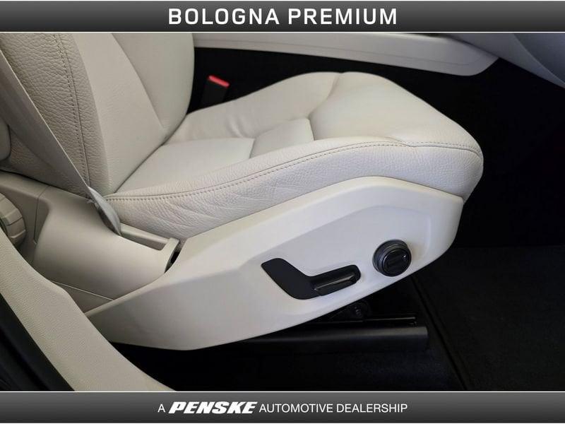 Volvo XC60 B4 (d) AWD Geartronic Momentum Pro