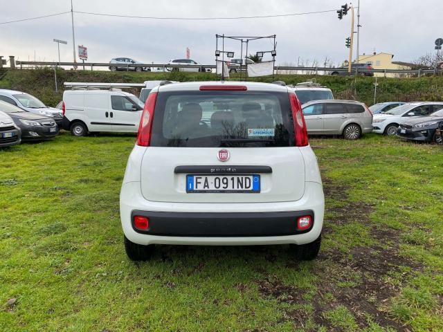 Fiat New Panda 1.2 69cv 5 posti * Solamente 41.000km! * Neopat.