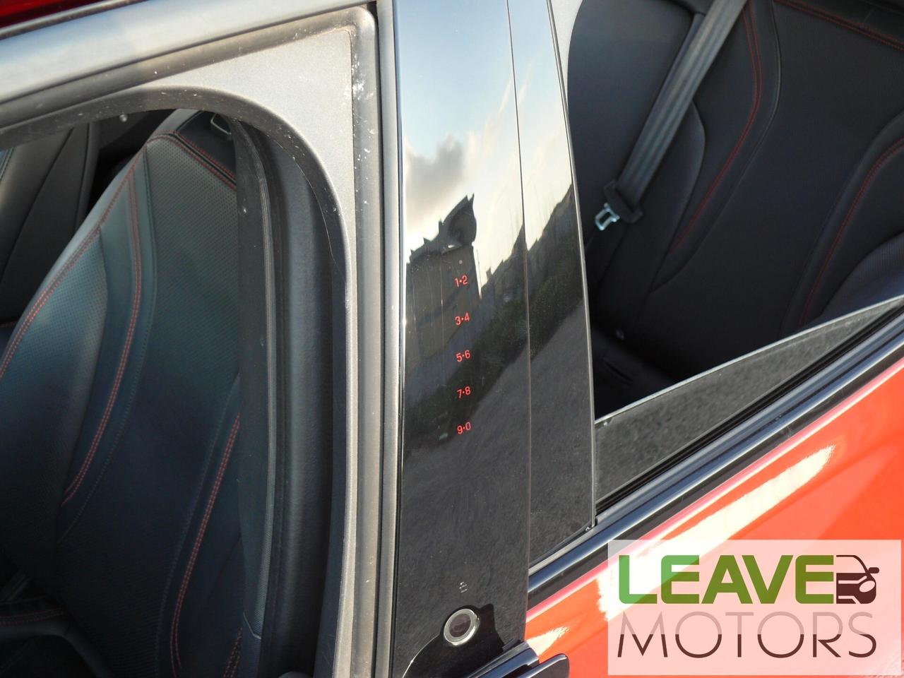 Ford Mustang Mach-E AWD 351 CV (M1483)