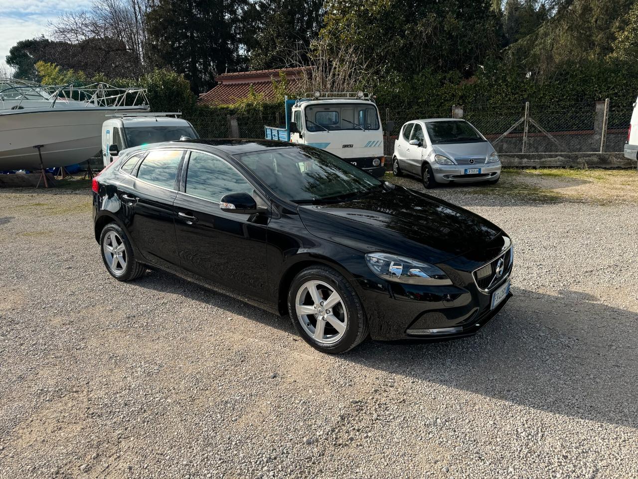 Volvo V40 D2 Business Plus OK NEOPATENTATI