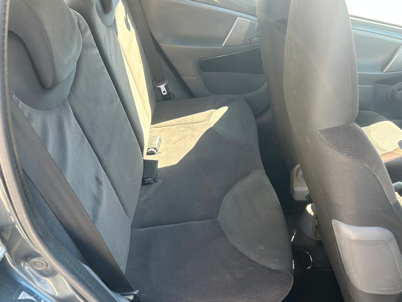 Citroen C1 1.0 5 porte airdream AMIC1