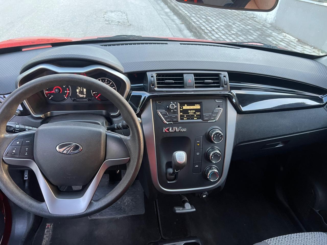 Mahindra KUV100 1.2 VVT K6+ benzina soli 48000km