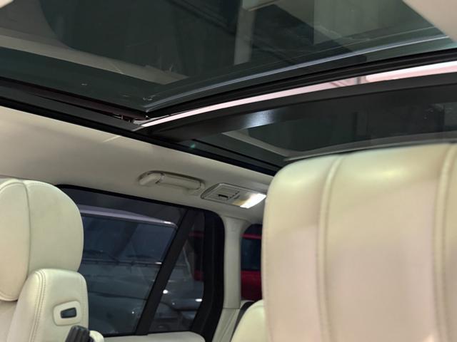 LAND ROVER Range Rover 3.0 TDV6 Autobiography
