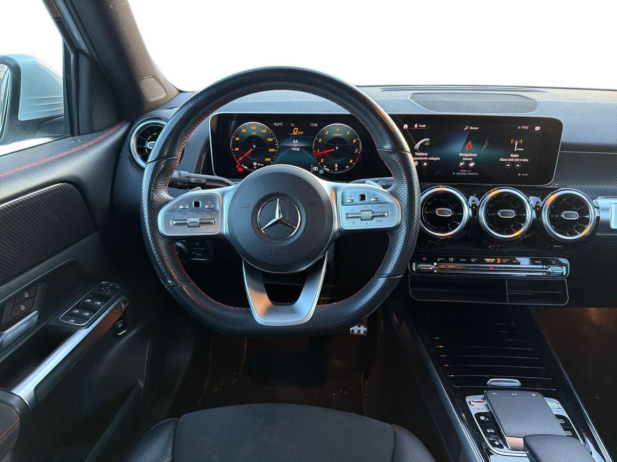 Mercedes-Benz GLB 200 Premium auto