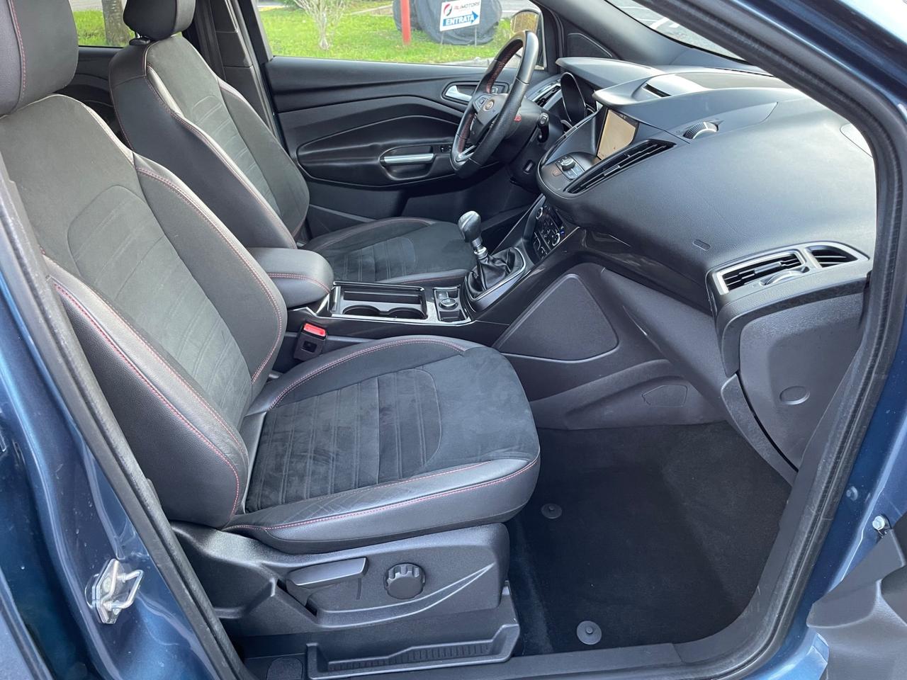 Ford Kuga 1.5 EcoBoost 120 CV S&S 2WD ST-Line