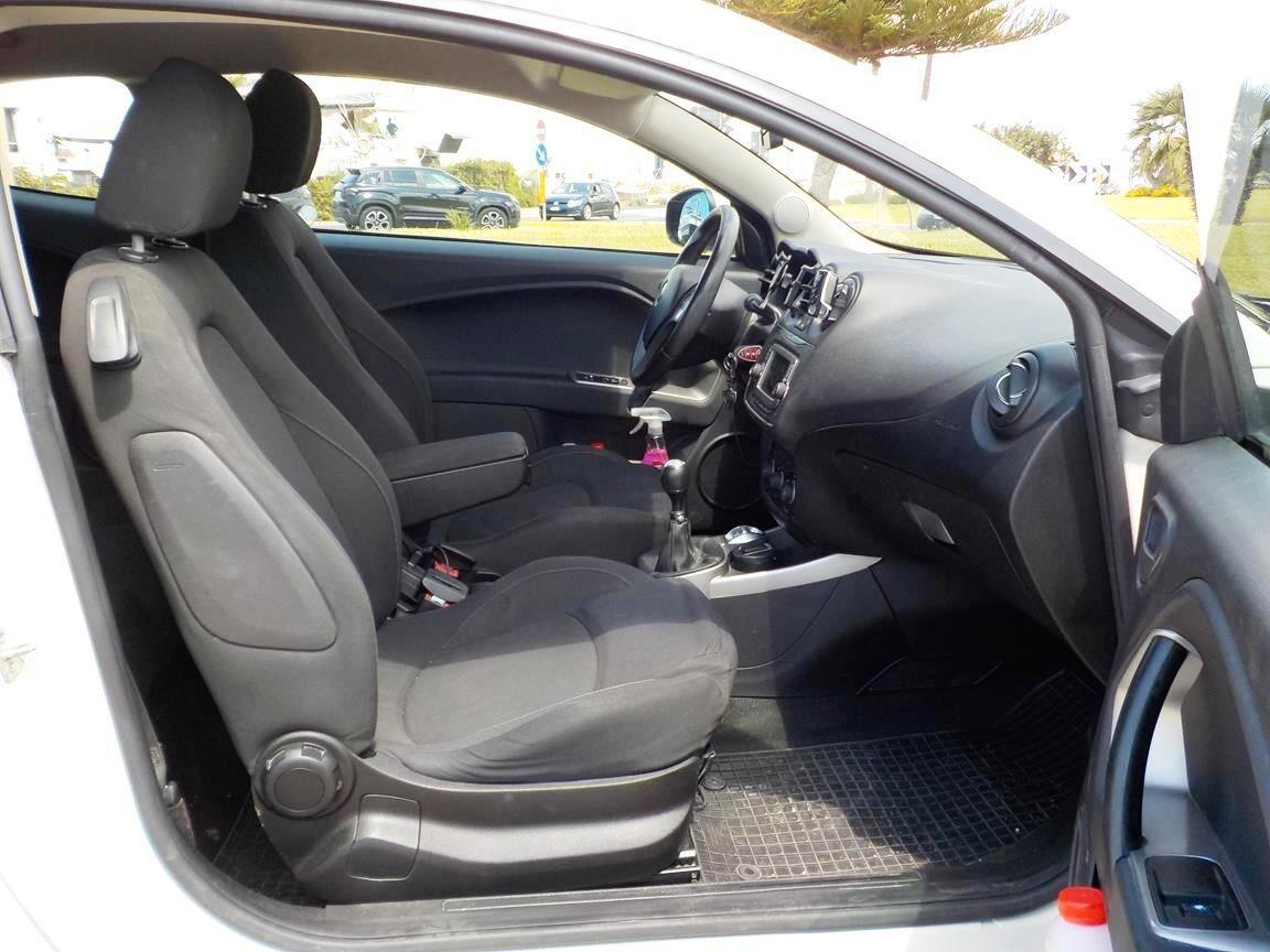 Alfa Romeo MiTo 1.3 JTDm 85 CV S&S Distinctive