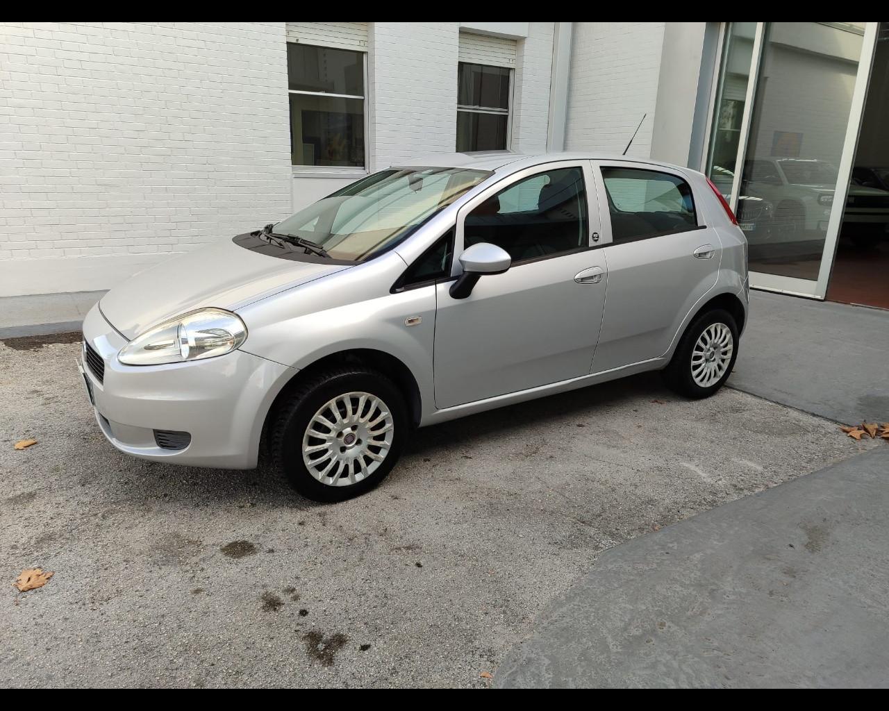 FIAT Grande Punto - Grande Punto 1.4 5 porte Actual Natural Power