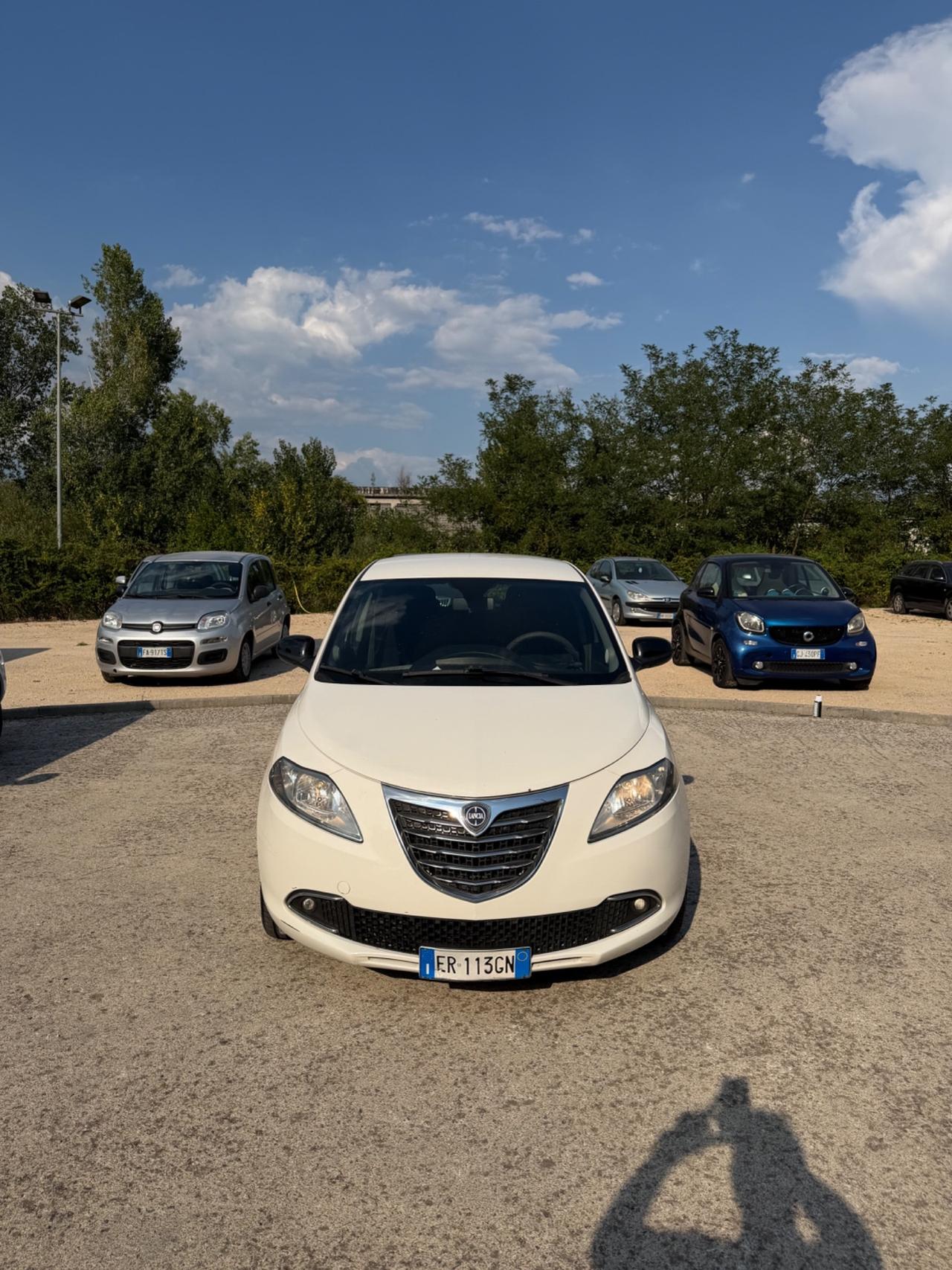 Lancia Ypsilon 1.3 MJT 16V 95 CV 5 porte S&S Gold