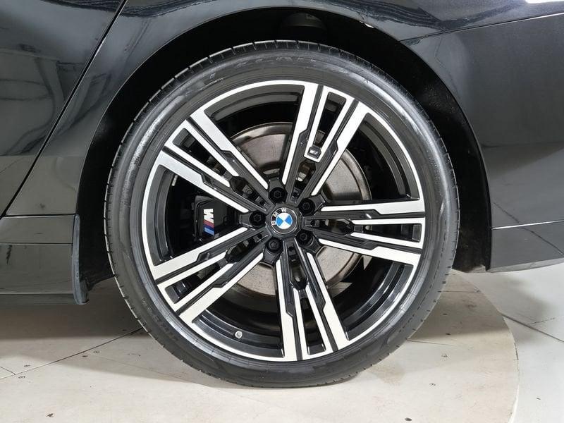 BMW Serie 7 G70 i7 xdrive60 MSport