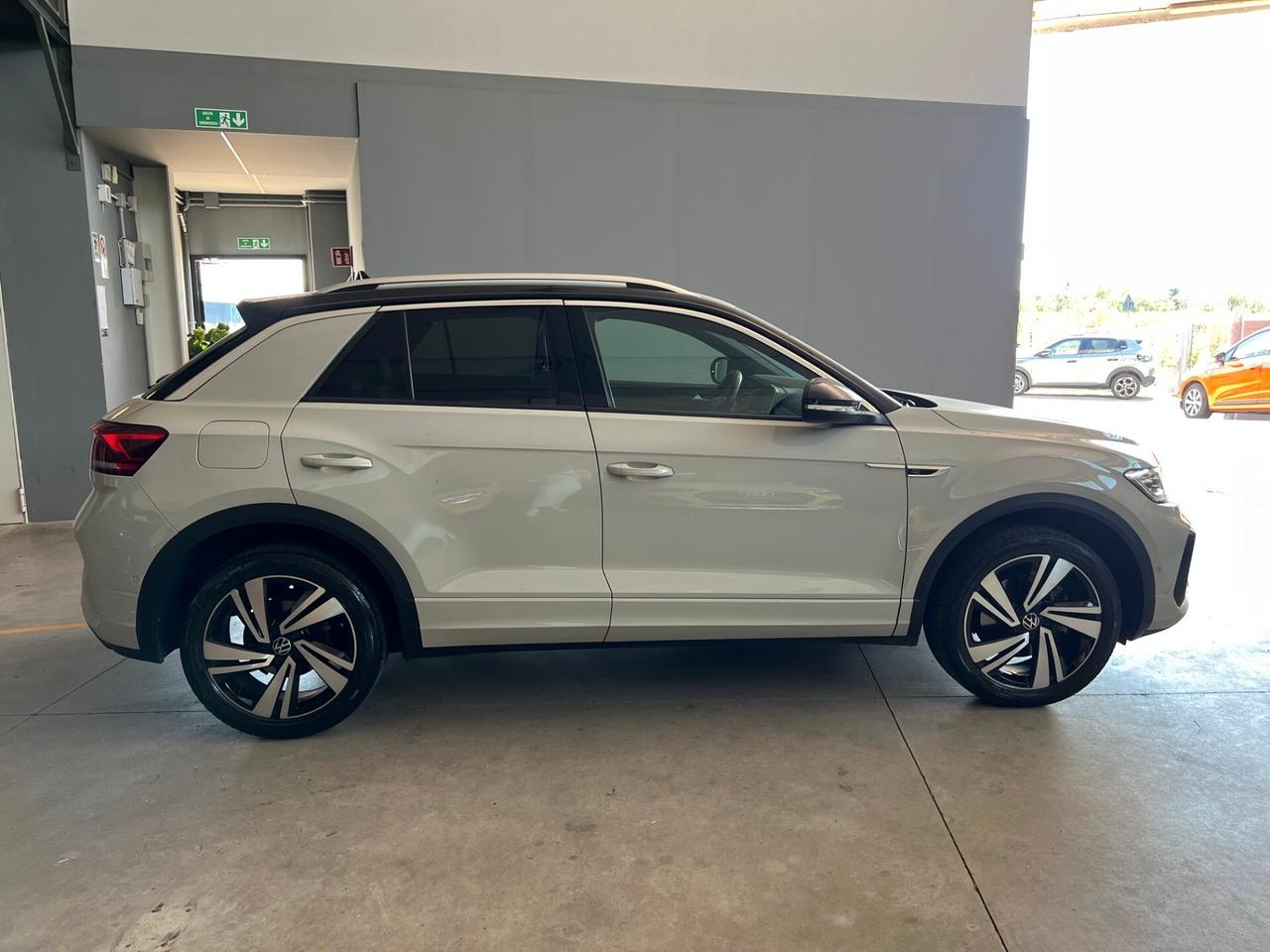 Volkswagen T-Roc 2.0 TDI SCR 150 CV DSG 4MOTION R-Line