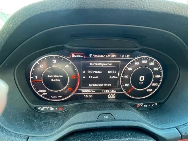 Audi Q2 30 TDI S line - fuoristrada /SUV 5 porte
