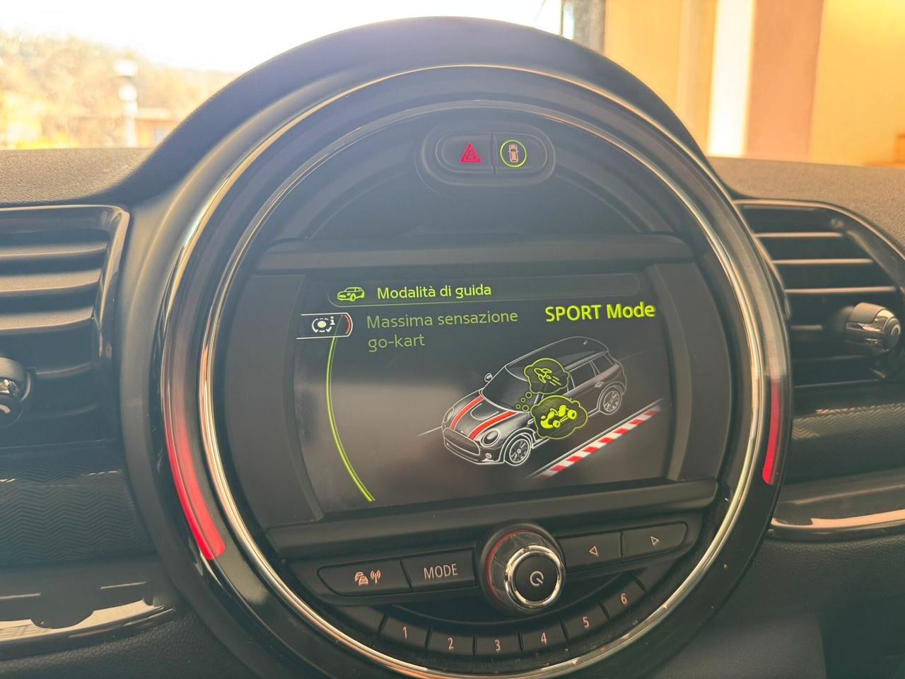 Mini Cooper Clubman 2.0 D Hype