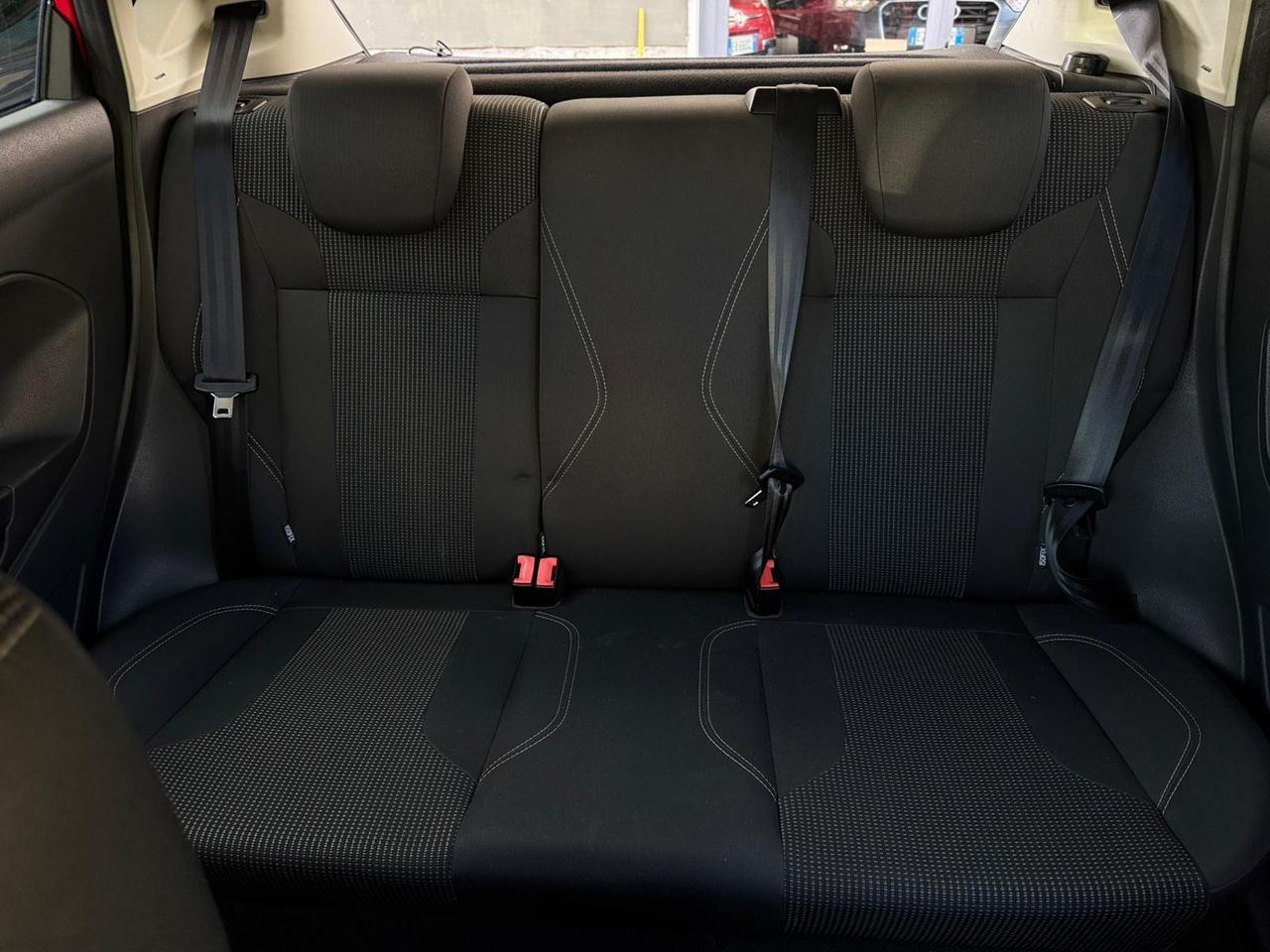 Ford Fiesta 1.5 TDCi 75CV 5 Porte Titanium