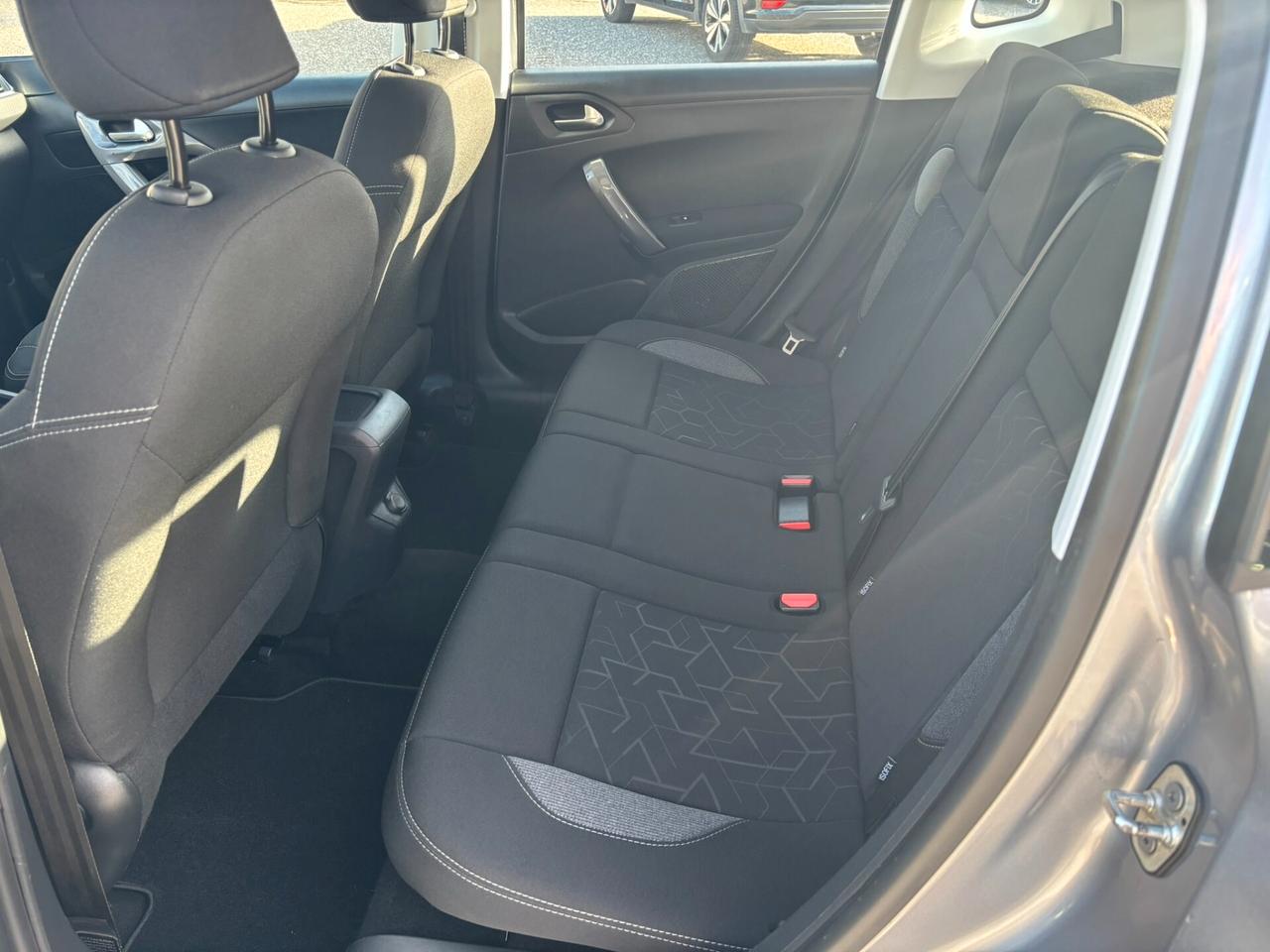 Peugeot 2008 BlueHDi 75 Active