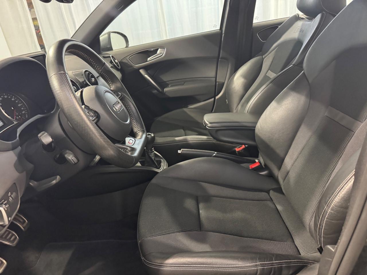 Audi A1 SPB 1.0 TFSI ultra Admired S-Line